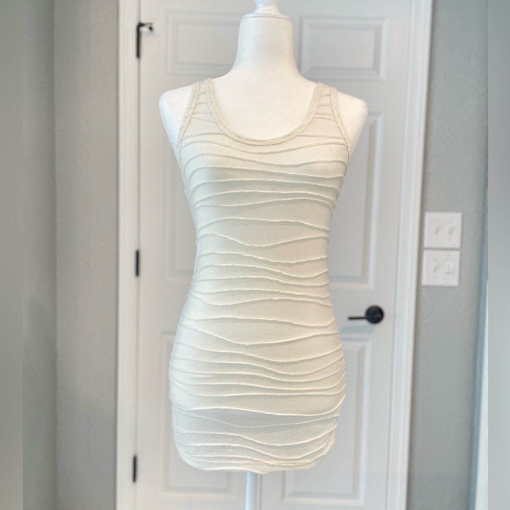 EUC  - BKE cream colored shimmer tank